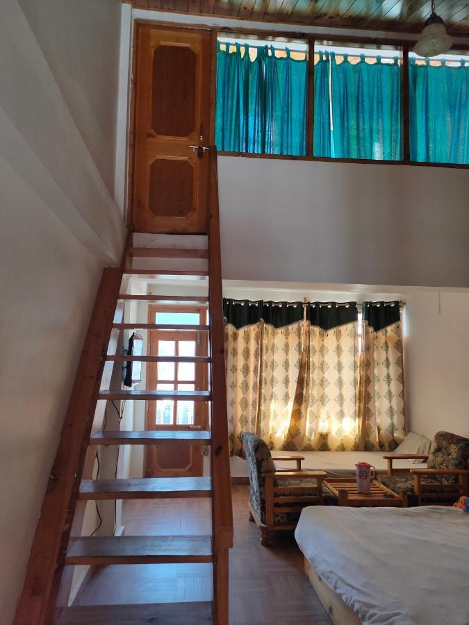 Hotel Bhrigu 马拉里 外观 照片